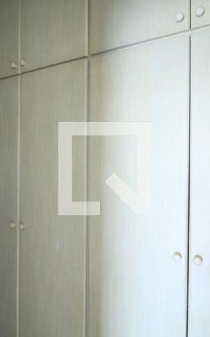 Apartamento à venda com 227m², 4 quartos e 4 vagasQuarto 2