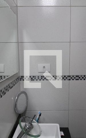 Casa para alugar com 190m², 4 quartos e 3 vagasBanheiro 5