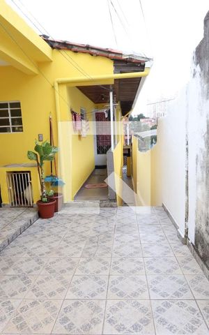 Casa à venda com 370m², 5 quartos e 1 vagaCorredor Lateral