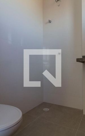 Apartamento à venda com 51m², 2 quartos e sem vaga Apartamento à venda com 51m², 2 quartos e sem vagaBanheiro
