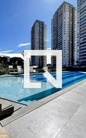 Apartamento à venda com 136m², 4 quartos e 2 vagas Apartamento à venda com 136m², 4 quartos e 2 vagasPiscina