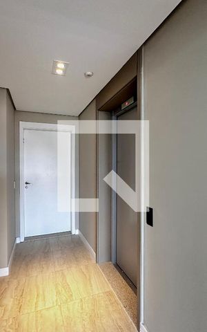 Apartamento à venda com 136m², 4 quartos e 2 vagas Apartamento à venda com 136m², 4 quartos e 2 vagasHall Apartamento
