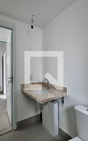 Apartamento à venda com 136m², 4 quartos e 2 vagas Apartamento à venda com 136m², 4 quartos e 2 vagasBanheiro Suíte 2
