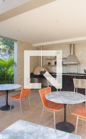Apartamento à venda com 136m², 4 quartos e 2 vagas Apartamento à venda com 136m², 4 quartos e 2 vagasChurrasqueira
