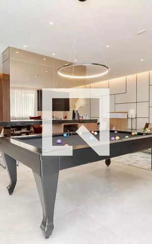 Apartamento à venda com 136m², 4 quartos e 2 vagas Apartamento à venda com 136m², 4 quartos e 2 vagasÁrea comum - Salão de Jogos