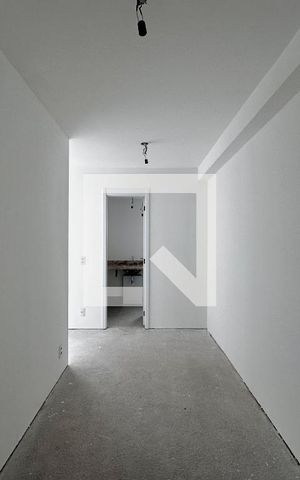 Apartamento à venda com 136m², 4 quartos e 2 vagas Apartamento à venda com 136m², 4 quartos e 2 vagasCloset Suíte 1