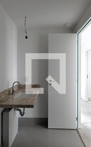 Apartamento à venda com 136m², 4 quartos e 2 vagas Apartamento à venda com 136m², 4 quartos e 2 vagasBanheiro Social
