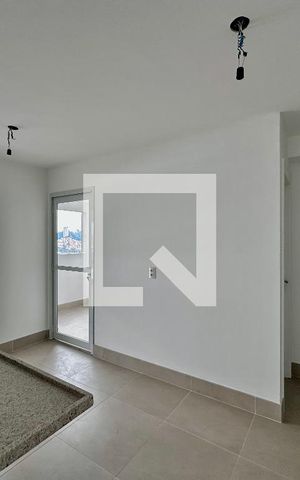 Apartamento à venda com 136m², 4 quartos e 2 vagas Apartamento à venda com 136m², 4 quartos e 2 vagasCozinha