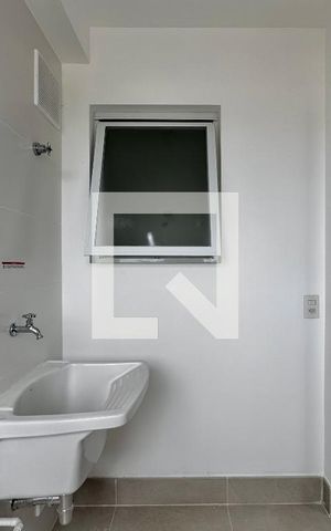 Apartamento à venda com 136m², 4 quartos e 2 vagas Apartamento à venda com 136m², 4 quartos e 2 vagasÁrea de Serviço