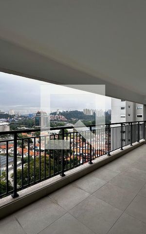 Apartamento à venda com 136m², 4 quartos e 2 vagas Apartamento à venda com 136m², 4 quartos e 2 vagasVaranda