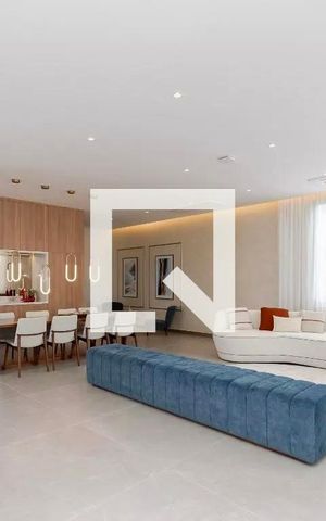 Apartamento à venda com 136m², 4 quartos e 2 vagas Apartamento à venda com 136m², 4 quartos e 2 vagasÁrea comum - Salão Gourmet