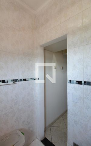 Casa à venda com 360m², 5 quartos e 3 vagasCasa 1 | Banheiro da Suite