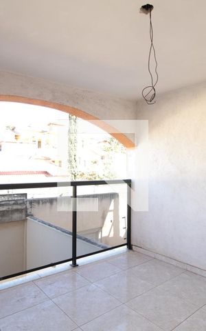 Casa à venda com 360m², 5 quartos e 3 vagasCasa 2 | Varanda