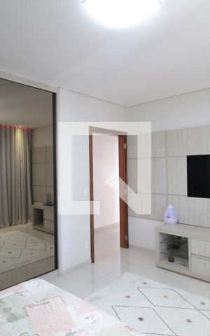 Casa à venda com 360m², 5 quartos e 3 vagasCasa 2 | Suite