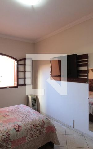 Casa à venda com 360m², 5 quartos e 3 vagasCasa 1 | Suite