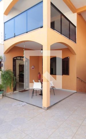 Casa à venda com 360m², 5 quartos e 3 vagasCasa 1 | Garagem