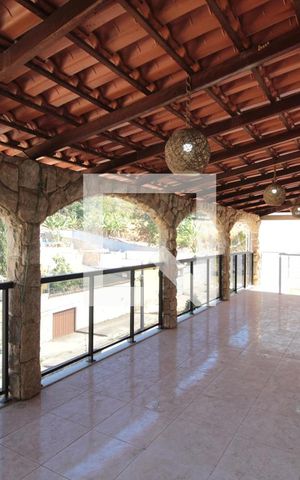 Casa à venda com 360m², 5 quartos e 3 vagasCasa 2 | Area Externa