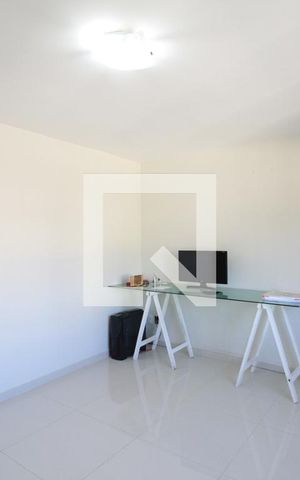 Casa à venda com 360m², 5 quartos e 3 vagasCasa 2 | Escritório