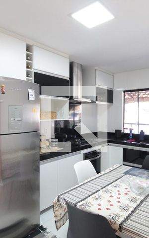 Casa à venda com 360m², 5 quartos e 3 vagasCasa 2 | Cozinha