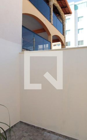 Casa à venda com 360m², 5 quartos e 3 vagasCasa 2 | Area Externa