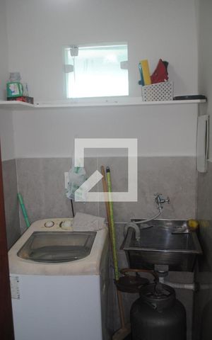 Apartamento para alugar com 90m², 2 quartos e 1 vagaÁrea de Serviço