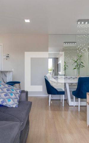 Apartamento à venda com 57m², 2 quartos e 1 vaga Apartamento à venda com 57m², 2 quartos e 1 vagaSala
