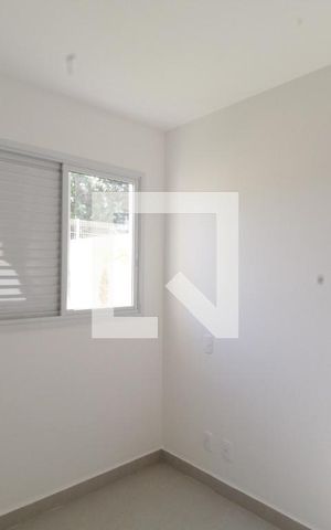 Apartamento para alugar com 72m², 2 quartos e 1 vagaQuarto 2