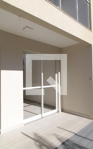 Apartamento para alugar com 72m², 2 quartos e 1 vagaJardim privado