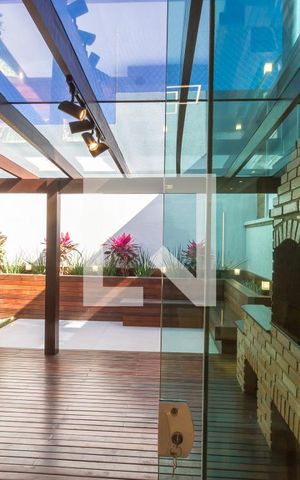Casa de condomínio para alugar com 164m², 3 quartos e 2 vagasChurrasqueira