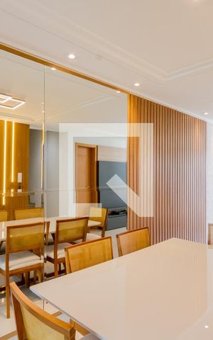 Casa de condomínio para alugar com 164m², 3 quartos e 2 vagasSala