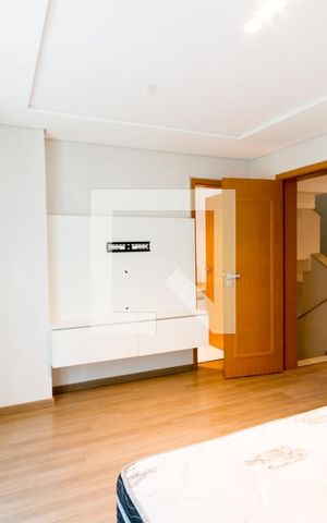 Casa de condomínio para alugar com 164m², 3 quartos e 2 vagasSuíte