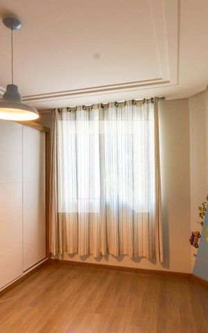 Casa de condomínio para alugar com 164m², 3 quartos e 2 vagasQuarto 1