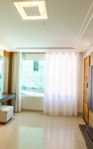 Casa de condomínio para alugar com 164m², 3 quartos e 2 vagasSala