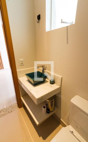 Casa de condomínio para alugar com 164m², 3 quartos e 2 vagasLavabo