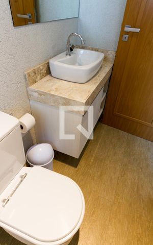 Casa de condomínio para alugar com 164m², 3 quartos e 2 vagasBanheiro 2 - ático