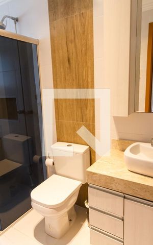 Casa de condomínio para alugar com 164m², 3 quartos e 2 vagasBanheiro da Suíte