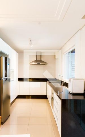 Casa de condomínio para alugar com 164m², 3 quartos e 2 vagasCozinha