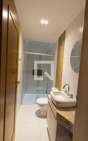 Casa de condomínio para alugar com 164m², 3 quartos e 2 vagasBanheiro 1