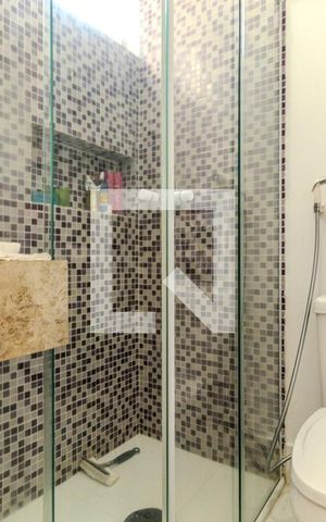 Apartamento à venda com 84m², 2 quartos e 1 vagaBanheiro da Suíte