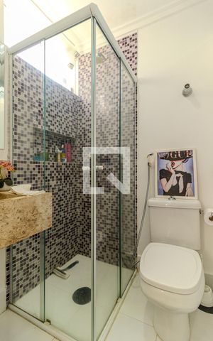 Apartamento à venda com 84m², 2 quartos e 1 vagaBanheiro da Suíte