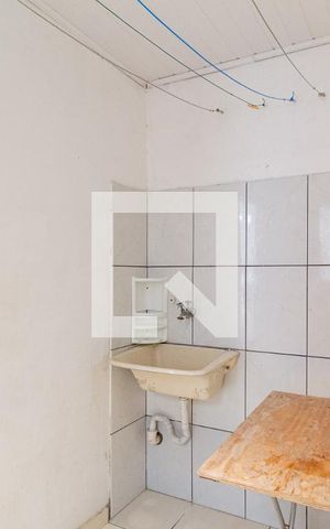 Casa para alugar com 60m², 2 quartos e sem vagaÁrea de serviço