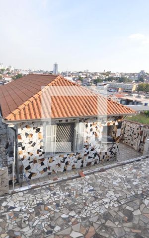 Casa para alugar com 310m², 2 quartos e 1 vagaFachada