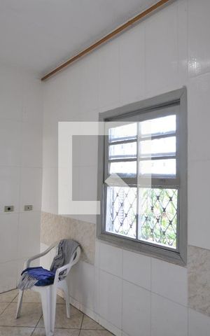 Casa para alugar com 310m², 2 quartos e 1 vagaQuarto 2