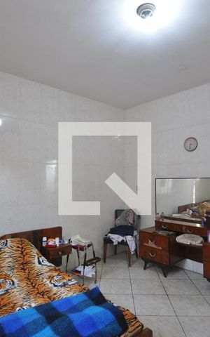 Casa para alugar com 310m², 2 quartos e 1 vagaQuarto 1