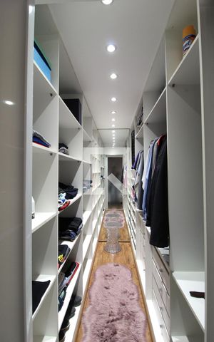 Apartamento para alugar com 98m², 2 quartos e 1 vagaCloset da Suíte