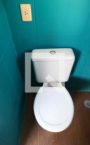 Casa para alugar com 60m², 1 quarto e sem vagaBanheiro