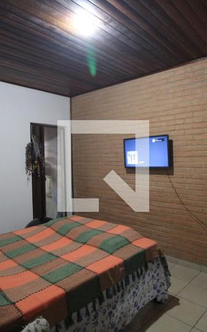 Casa à venda com 300m², 3 quartos e 4 vagasSuíte