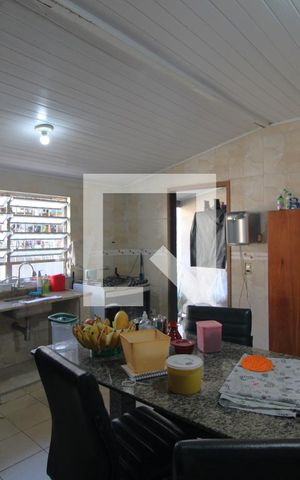 Casa à venda com 300m², 3 quartos e 4 vagasCozinha