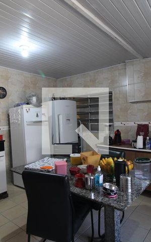 Casa à venda com 300m², 3 quartos e 4 vagasCozinha