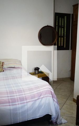 Casa à venda com 213m², 4 quartos e 3 vagasQuarto 1